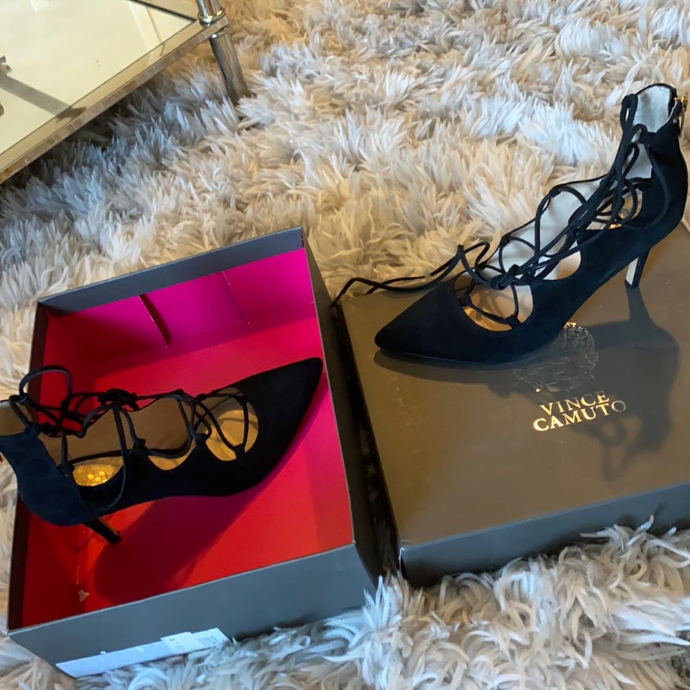 Vinca Camuto Heels